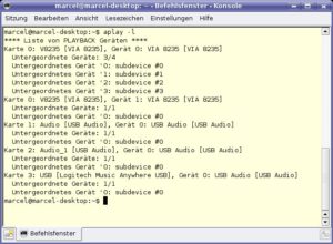 Abbildung 1: In der Konsole erkennen Sie, ob KDE die USB-Soundkarte erkannt hat. Karte 1 bis 3 sind unsere Testgeräte.