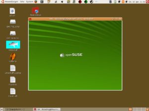 Abbildung 1: Der NX-Client holt den OpenSuse-KDE-Desktop der Firma auf die heimische Gnome-Oberfläche von Ubuntu.
