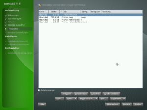 Abbildung 4: In diesem Dialog richten Sie die Partitionen für OpenSuse ein.