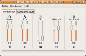 Abbildung 4: Die Audio-Einstellungen regeln Sie unter Gnome und KDE über den Mixer: Mikrofon aufdrehen,     <code srcset=