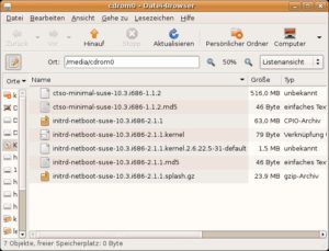 Abbildung 4: Unter OpenSuse erstellt Kiwi die nötigen Dateien für den PXE-Server. Die kommen dann in die Verzeichnisse     <code srcset=