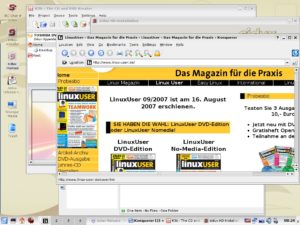 Sidux bringt einen vollständigen KDE-Desktop mit und enthält ausschließlich freie Software.