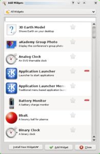 Abbildung 2: Über den Appletbrowser verteilen Sie die Plasmoiden gleichmäßig über den KDE-Desktop oder verschieben sie in die Fußleiste.