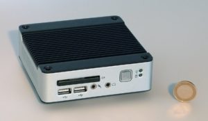 Abbildung 1: Der Embedded-PC Microclient Sr. dient als Basis für den Wohnzimmer-Nettop.
