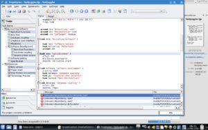 Abbildung 11: Editieren mit Taskjuggler: Fehler im Quellcode zeigt das Tool im unteren Teil des Fensters an.