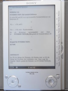 Abbildung 2: Kommen PDF-Dokumente mit Formeln ins Spiel, beginnt der PRS-505 zu schlampern.