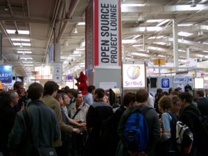 Die Stände der freien Projekte gehörten auch bei der Cebit 2009 zu den Besuchermagneten.