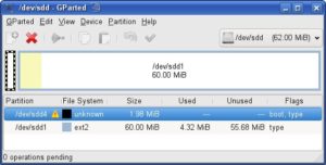 Abbildung 1: Mit Gparted machen Sie den Stick nach dem Überspielen des Bootimages wieder als Datenspeicher nutzbar.