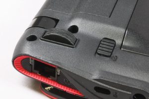 Abbildung 1: Diese Reifen rollen nicht: Gummifüße des Ferrari One im Reifen-Look.