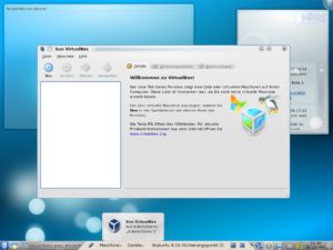 Abbildung 7: Die Box in der Box: Dank der Gasterweiterungen führen Sie Kubuntu auch im Vollbildmodus aus, erkennbar am VirtualBox-Menü in der Kontrollleiste.