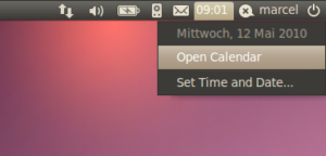 Eigentlich ist es 21 Uhr. Ein Klick auf Open Calendar startet zudem Evolution.