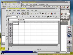 Abbildung 2: Austrumi entpuppt sich als ein kompaktes Desktop-Linux.