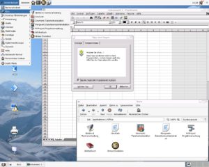 Abbildung 2: Obwohl der Standard-Desktop-Hintergrund der gleiche ist, verwendet Gnome nicht das Suse-Startmenü, sondern macht es zum Unterpunkt des Gnome-Menüs.