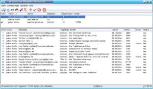 Abbildung 6: Das Hauptfenster von KShowmail: In diesem Beispiel wurden nur die E-Mails des yahoo-Kontos abgerufen, erkennbar am Haken in der Spalte "Aktiv" der oberen Liste.