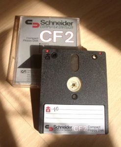 Abbildung 6: Heute nicht mehr erhältlich: 3-Zoll-Disketten (formatierte Kapazität 178 KB/Seite)