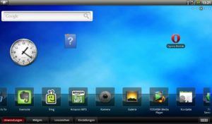 Das Hauptmenü des AC100 von Toshiba.
