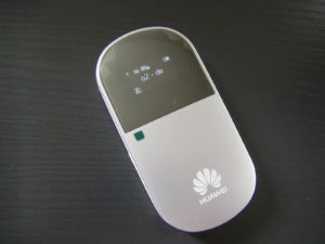 Abbildung 1: Klein, leicht und elegant präsentiert sich der Huawei E5.