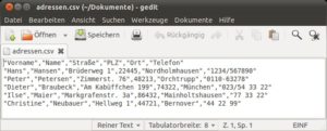 Abbildung 1: Eine typische CSV-Datei: Jede Zeile enthält eine Adresse, deren Komponenten jeweils ein Komma abtrennt. In der ersten Zeile stehen die Spaltenbeschriftungen.
