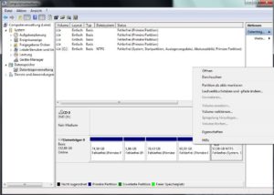 Abbildung 1: In der Datenträgerverwaltung von Windows können Sie kontrollieren, ob die Windows-Partition aktiv ist. In diesem Beispiel ist sie es nicht, der markierte Menüpunkt erscheint in schwarzer Schrift.