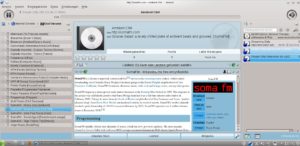 Abbildung 16: Der KDE-Desktop bringt Amarok als vorinstallierten Audioplayer mit. Die Software beherrscht viele nützliche Tricks und muss sich vor kommerziellen Anwendungen nicht verstecken.