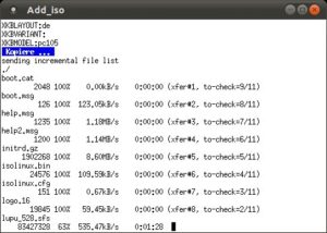 Abbildung 3: Nach dem Laden des ISO-Images installiert die Software es automatisch auf den Stick.