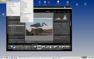 Abbildung 6: Völlig losgelöst: Im Unity-Modus zeigt VMware gestartete Programme des Gastsystems direkt auf dem Desktop dies Wirts an.