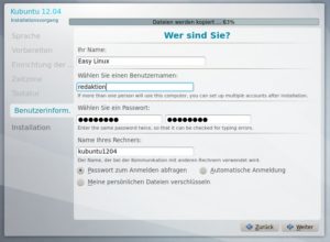 Abbildung 10: Während der Installer bereits munter installiert, fragt er noch ein paar letzte Systeminformationen ab. Unter anderem legen Sie einen Standardbenutzer fest.