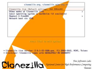 Abbildung 1: Clonezilla meldet sich zunächst mit dem Bootmenü, aus dem Sie die gewünschte Boot-Option auswählen.