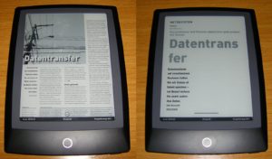 Abbildung 2: Links sehen Sie ein PDF-Dokument auf dem Bookeen Odyssey HD FrontLight im Original, rechts das von der PDF-Reflow-Funktion gelieferte Resultat.