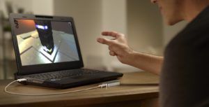 Mit dem Leap-Motion-Controller lässt sich auch Linux jetzt über Gesten steuern.