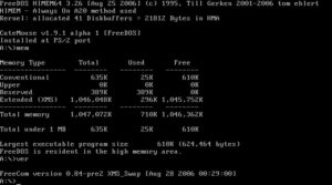 Abbildung 3: Wer sich noch an MS-DOS erinnert, kann über Eingabe vom "dos" am Boot-Prompt noch einmal das alte Betriebssytem ausprobieren.