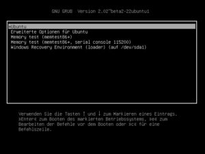 Abbildung 8: Nach der erfolgreichen Installation von Kubuntu 15.04 neben Windows sollte der Bootloader Einträge für beide Systeme anzeigen.