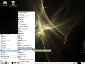 Abbildung 2: Knoppix ist traditionell gut mit Software ausgestattet. Vom schlanken Desktop LXDE aus greifen Sie über das Startmenü darauf zu.