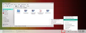 Abbildung 3: Dolphin zeigt unter KDE den Dropbox-Ordner an; in der Startleiste taucht ein Dropbox-Icon auf, das schnellen Zugriff auf den Dropbox-Ordner und Informationen über neue Dateien bietet.
