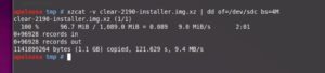 Abbildung 2: Mit einer Kombination von Zcat und Dd schreiben Sie den Installer auf einen USB-Stick.
