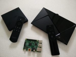 Abbildung 9: Viele Geräte lassen sich mit Kodi nachrüsten, z. B. Amazons Fire TV, ein Raspberry Pi oder der Nvidia Shield (v.l.n.r.).