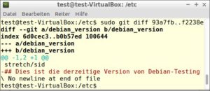 Abbildung 9: Der Vergleich zweier Commits gelingt mit <code>git diff</code>. 