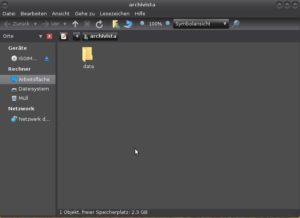 Abbildung 3: Der Ordner <code>data/</code> im Heimatverzeichnis des Users verweist auf eine automatisch eingeh&auml;ngte Festplattenpartition.