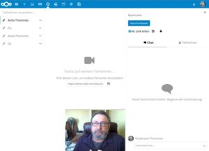 Abbildung 5: Nachdem Sie der Verwendung von Kamera und Mikrofon zugestimmt haben, wählen Sie einen Kommunikationspartner, der nicht zwingend Nextcloud-Nutzer sein muss.