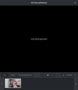Abbildung 2: Fehlt der Kernel-Treiber f&uuml;r die Webcam, l&auml;sst sich auch kein Bild der Kamera anzeigen. Einen h&auml;sslichen Aufkleber &uuml;ber der Linse k&ouml;nnen Sie sich so sparen.