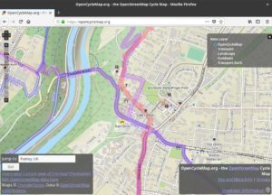 Abbildung 3: Auch die OpenCycleMap verfügt über unterschiedliche Ebenen (oben rechts). Die Karte enthält zudem von Haus aus praktische POIs wie Trinkwasserquellen oder Fahrradgeschäfte.
