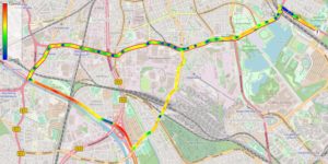 Abbildung 7: Diese nach in der Realität erzielten Fahrgeschwindigkeiten eingefärbten Routen vergleichen eine von BRouter mit einer TomTom-Navi geführten Strecke.