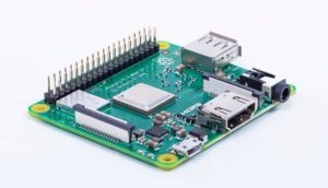 Abbildung 1: Der neue Raspberry&nbsp;Pi&nbsp;3 Model&nbsp;A+ schrumpft auf die Gr&ouml;&szlig;e eines Pi-HATs. (Bild: Raspberry&nbsp;Pi Foundation)