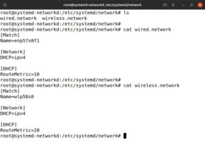 Abbildung 3: Die beiden Dateien <code>wired.network</code> und <code>wireless.network</code> erlauben den &uuml;bergangslosen Einsatz von Ethernet und WLAN. Die Werte hinter <span class="ui-element">RouteMetric</span> bestimmen, dass der Rechner Ethernet bevorzugt und erst nach Abbruch der LAN-Verbindung ins WLAN wechselt.