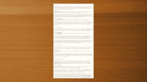 Abbildung 1: Nach dem ersten Start präsentiert sich FocusWriter in biederer Holzoptik. Die für heutige Bildschirme mit 8 Punkt zu klein gewählte Standard-Schriftgröße trägt nicht unbedingt zum entspannten Schreiben bei.