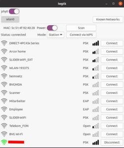 Abbildung 8: Die kleine GUI Iwgtk deckt die meisten Befehle des Clients Iwctl ab. Sie kann und will allerdings nicht mit der Funktionsf&uuml;lle von NetworkManager konkurrieren.