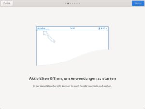 Abbildung 1: Nach der Installation und einem Neustart erfolgt die Ersteinrichtung des Systems, bei der Sie unter anderem User anlegen und Dienste konfigurieren k&ouml;nnen.