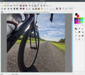 Abbildung 1: Das Anwendungsfenster von Photoflare unter Manjaro. Das Programm steht plattformübergreifend für Linux und Windows zur Verfügung.