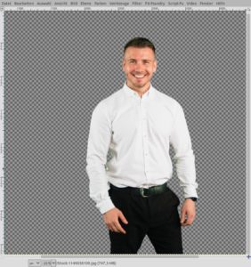 Abbildung 3: Nach wenigen Schritten steht das Modell frei vor dem Hintergrund. Die Bluebox aus dem Gimp Animation Package erledigt dabei die größte Arbeit automatisch. Quelle: iStock