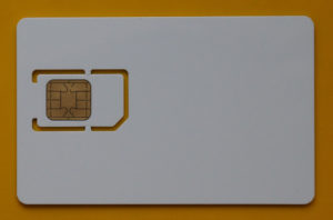 Abbildung 3: PKCS#11-basierte Authentifizierung findet heute &uuml;blicherweise &uuml;ber echte Smartcards statt. Quelle: Cardomatic